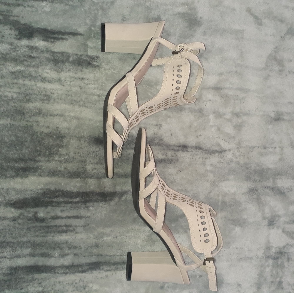 🌺Womens shoes sz 6